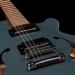 Godin Montreal Premiere Pro  Semi-acoustic Guitar - Arctik Blue